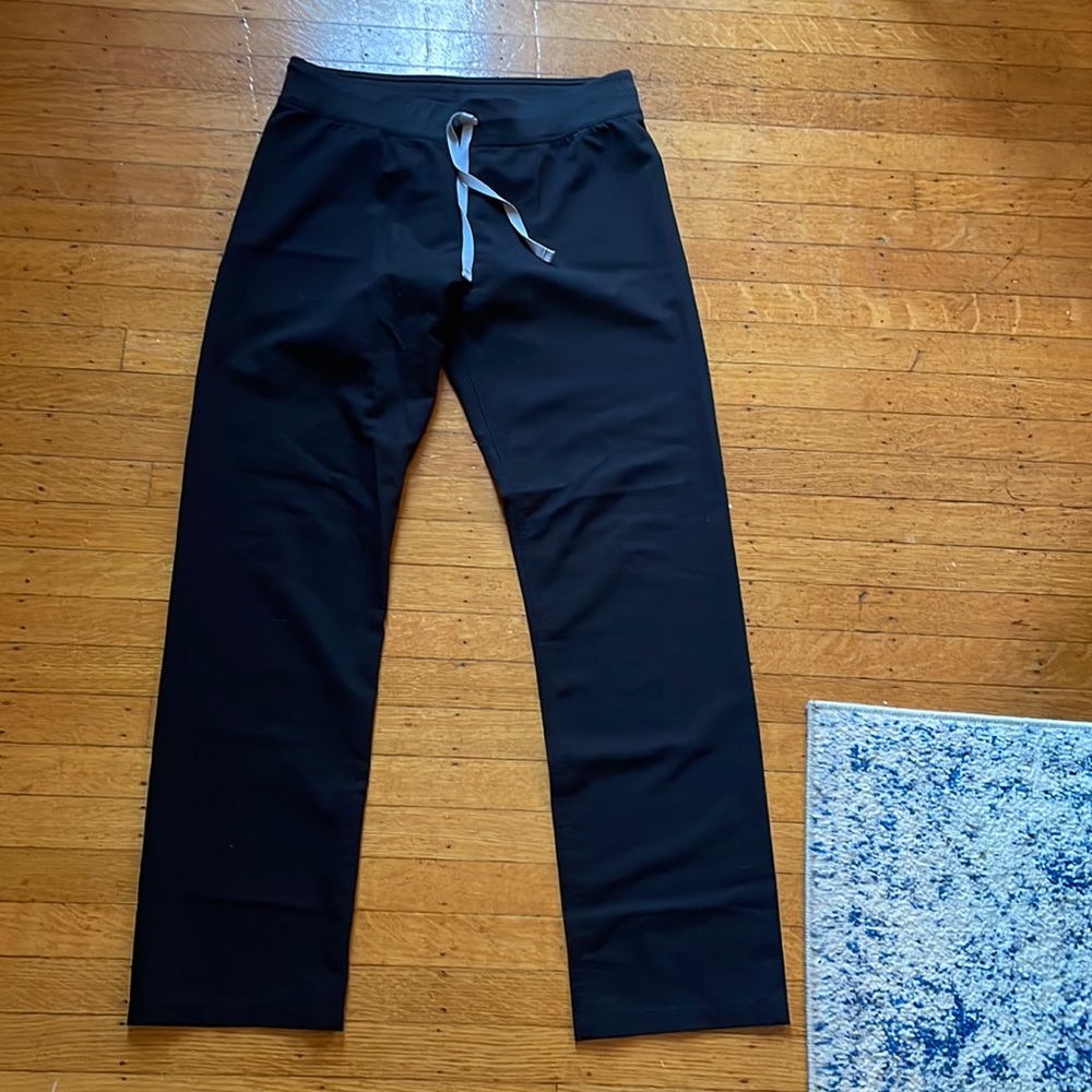 FIGS black medium tall Livingston scrub pants